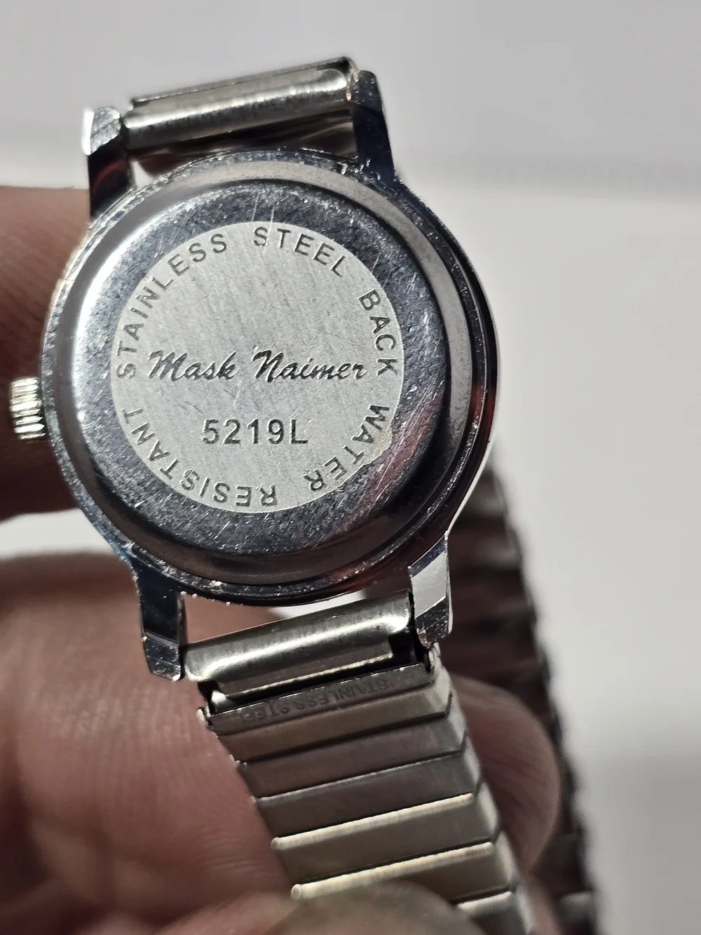 Vintage Mark Naimer Silver Tone Expandable Stretch Band Watch – Navy Blue Dial.